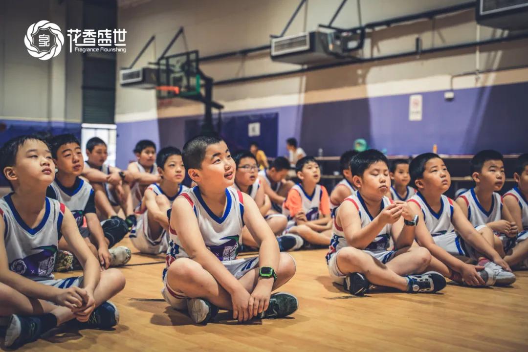 篮球小规则有哪些_小篮球比赛用球_小篮球比赛用什么规则