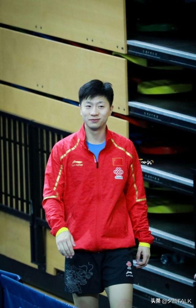 游泳冠军yong_游泳冠军非常帅_游泳冠军男