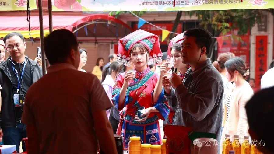 南乡杨梅篮球比赛冠军_杨梅篮子哪里有卖_杨梅篮子图片大全