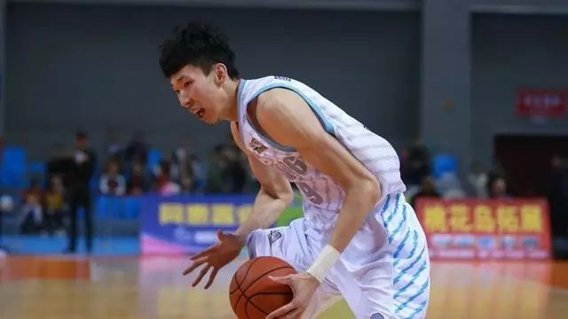 篮球决赛怎么打_篮球杯决赛规则和打法介绍_打法篮球决赛杯规则介绍视频